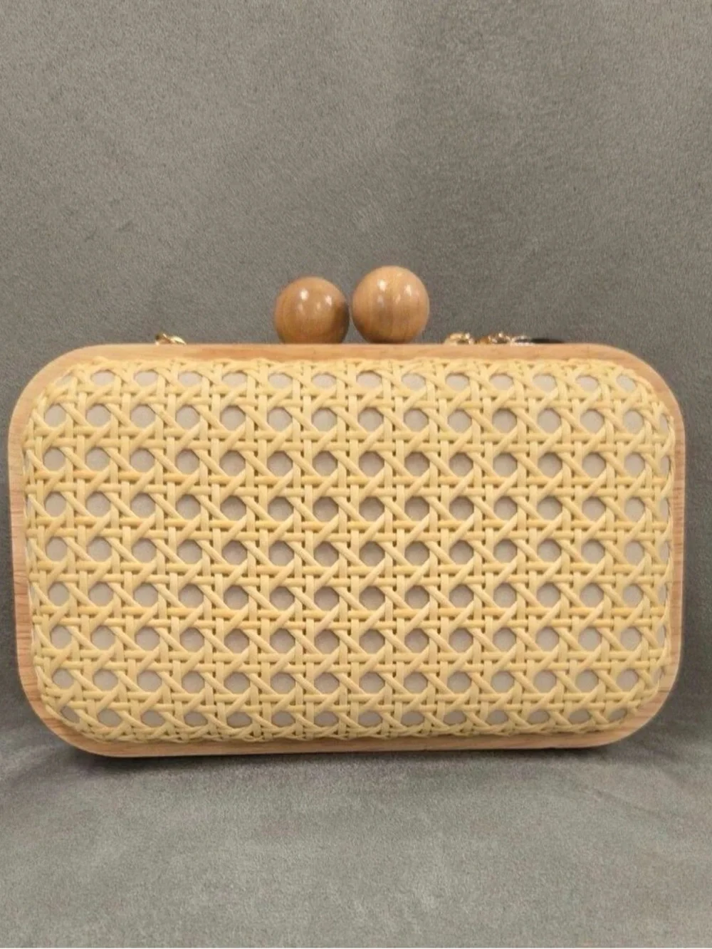 Woven Rattan Beige Crossbody Clutch with Chain Strap